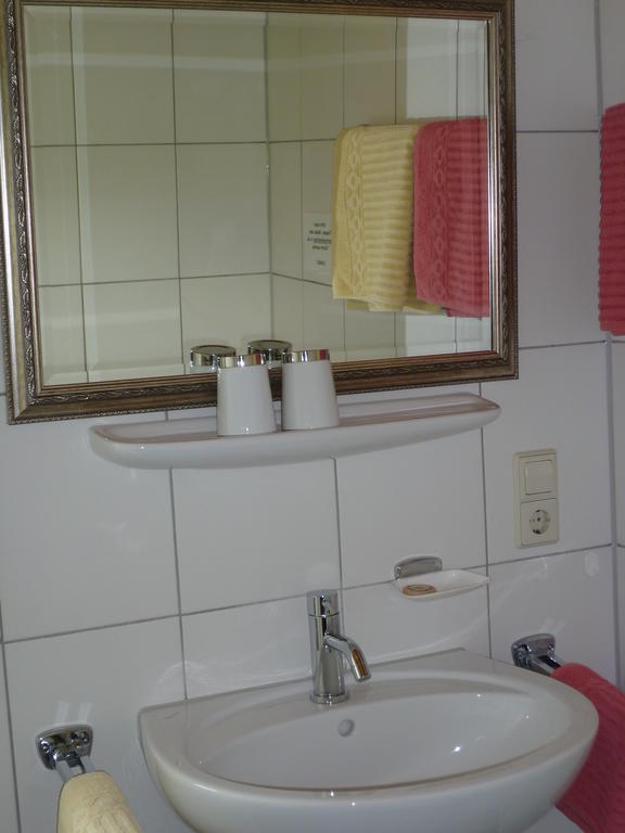 Bed & Breakfast Gesundheitshotel Haus Sonnenstein 3*